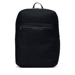 Plecak Tommy Hilfiger. Czarne plecaki męskie Tommy Hilfiger, bez wzorów, z nylonu. Za 649.99 zł.