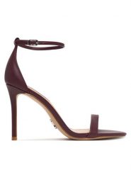 Steve Madden Sandały Tecy 11002956 Bordowy. Czerwone sandały damskie Steve Madden, bez wzorów, ze skóry, bez obcasa, na szpilce. Za 429.99 zł.