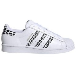 Buty do chodzenia damskie adidas Superstar W. Białe buty sportowe na co dzień damskie Adidas, bez wzorów, z dresówki, trekkingowe, Adidas Superstar. Za 354.00 zł.