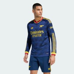 Wyjazdowa koszulka z długim rękawem Arsenal FC 26/27 Authentic. Białe koszulki męskie z długim rękawem Adidas, m, z materiału, bez ramiączek, do piłki nożnej, climacool (adidas). Za 699.00 zł.