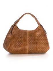 Mia Tomazzi Skórzany shopper bag "Pitigliano" w kolorze koniakowym - 41 x 34 x 30 cm rozmiar: onesize. Brązowe shopper bag damskie Mia Tomazzi, bez wzorów, z materiału, na ramię, bez dodatków. Za 373.95 zł.