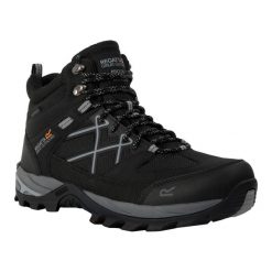Męskie Buty Do Chodzenia Samaris III. Brązowe buty trekkingowe męskie Regatta, bez zapięcia, trekkingowe. Za 343.99 zł.