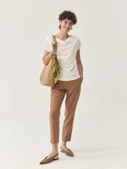 TATUUM Koszulka w kolorze kremowym rozmiar: XL. Brązowe bluzki damskie Tatuum, xl, bez wzorów, z bawełny, bez kołnierzyka. Za 148.26 zł.