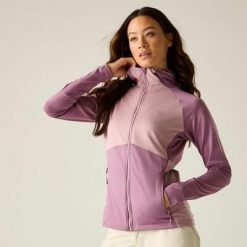 Damska bluza Evolving III z kapturem, elastyczna, w blokach kolorów. Czerwone bluzy z kapturem damskie Dare 2b, z elastanu. Za 379.99 zł.