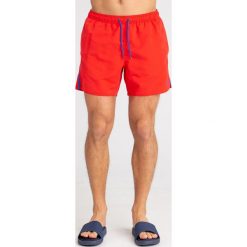 KĄPIELÓWKI Emporio Armani. Czerwone kąpielówki męskie Emporio Armani, m, bez wzorów, z materiału. Za 339.00 zł.