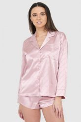JUICY COUTURE Różowa satynowa koszula piżamowa w logo. Czerwone piżamy damskie Juicy Couture, s, bez wzorów, z satyny, bez ramiączek. W wyprzedaży za 199.99 zł.