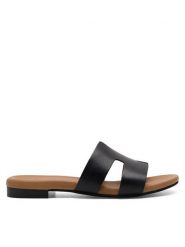 Sergio Bardi Klapki WB05-B1037-01SB Czarny. Czarne klapki damskie Sergio Bardi, bez wzorów, ze skóry, bez obcasa. Za 229.99 zł.