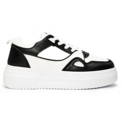Czarne damskie buty sportowe na platformie. Czarne buty sportowe na co dzień damskie bez wzorów. Za 110.92 zł.