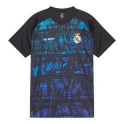 Koszulka treningowa Realu Madryt w kolorze granatowym - M. T-shirty sportowe męskie Real Madrid, m, bez ramiączek, do piłki nożnej. W wyprzedaży za 141.74 zł.