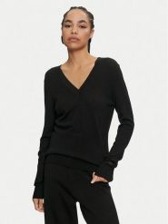 Calvin Klein Sweter K20K207451 Czarny Regular Fit. Czarne swetry klasyczne damskie CALVIN KLEIN, s, z wełny, bez kołnierzyka. Za 339.99 zł.
