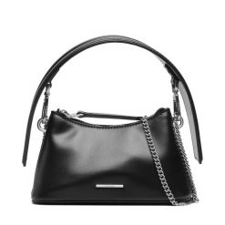 Torebka Calvin Klein. Czarne torebki klasyczne damskie CALVIN KLEIN, bez wzorów, bez dodatków. Za 579.99 zł.