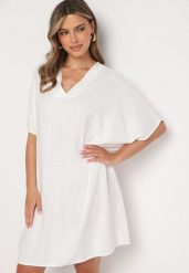 Biała Bawełniana Sukienka o Pudełkowym Kroju z Dekoltem w Serek Vikonia. Białe sukienki damskie Born2be, na co dzień, plus size, bez wzorów, z bawełny, eleganckie, bez kołnierzyka, plus size, bez ramiączek, midi. W wyprzedaży za 55.99 zł.