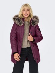 ONLY Parka w kolorze fioletowym rozmiar: XL. Różowe parki damskie Only, xl, bez wzorów. Za 197.63 zł.