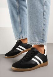 Czarne Sneakersy Typu Kultowe Tenisówki Zdobione Przeszyciami Remiana. Czarne trampki i tenisówki damskie Renee, z aplikacjami, z jeansu. Za 69.99 zł.