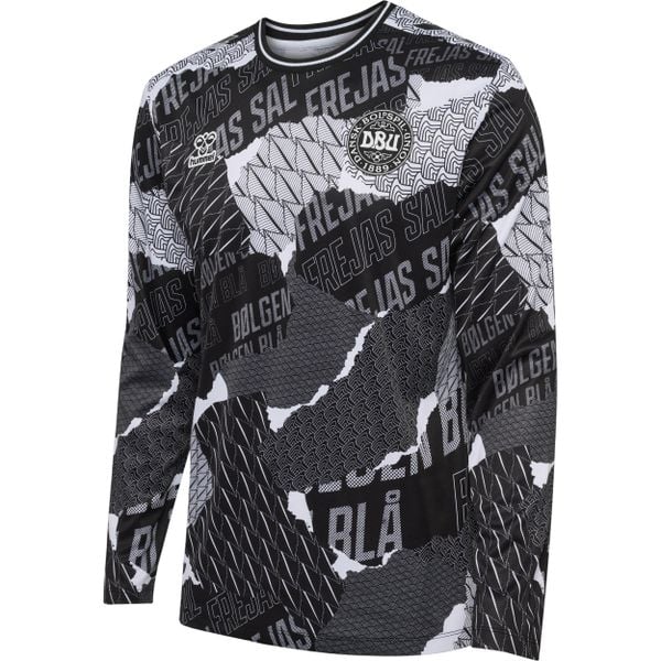 Długi rękaw koszulka przedmeczowa Dania 2023/24. Białe bluzki damskie HUMMEL, bez wzorów, bez kołnierzyka. Za 300.50 zł.