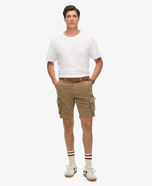 Superdry Core Cargo Shorts – krótkie spodenki cargo z twillu, relaxed. Zielone szorty męskie Superdry., bez wzorów, z bawełny, vintage. Za 338.70 zł.