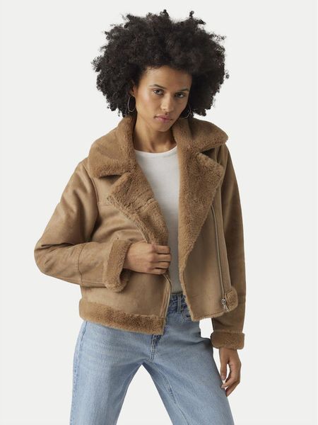 Vero Moda Kożuch Peggy 10290150 Brązowy Regular Fit. Brązowe futra damskie Vero Moda, l. Za 239.99 zł.