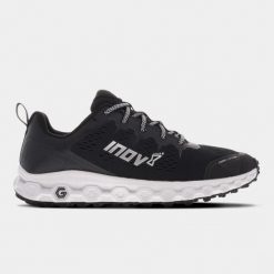 Buty do chodzenia męskie Inov-8 Parkclaw G 280. Białe obuwie do biegania damskie Inov-8. Za 459.99 zł.