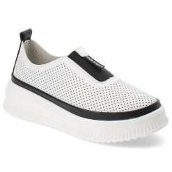 Białe Półbuty Artiker Modne Buty Damskie. Białe półbuty damskie Artiker, bez wzorów, z materiału, klasyczne, bez obcasa. Za 179.00 zł.