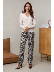 Soft Cashmere Sweter w kolorze kremowym rozmiar: 34/36. Brązowe swetry klasyczne damskie Soft Cashmere, z kaszmiru, bez kołnierzyka. Za 101.45 zł.