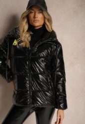Czarna Kurtka Pikowana Ozdobiona Połyskiem Arkolla. Czarne kurtki damskie Renee, l, z aplikacjami, z jeansu, bez kaptura. Za 89.99 zł.
