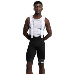 Męskie spodenki kolarskie Vuelta a Ibiza MTB x Siroko Kolarstwo Siroko VIBZ BX. Białe szorty męskie SIROKO, bez wzorów, biznesowe. Za 426.00 zł.