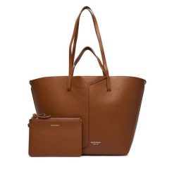 Torebka Emporio Armani. Brązowe torebki klasyczne damskie Emporio Armani, bez wzorów, bez dodatków. Za 2,764.00 zł.