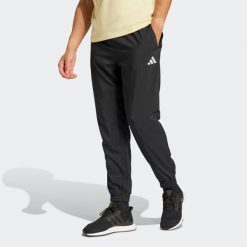 Spodnie dresowe męskie ADIDAS. Spodnie dresowe męskie Adidas, z dresówki. Za 179.99 zł.