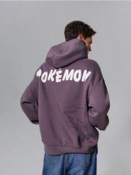 Bluza hoodie z nadrukiem Pokemon - fioletowy. Fioletowe bluzy bez kaptura męskie Sinsay, l. Za 79.99 zł.
