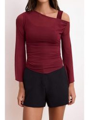 Trendyol Bluzka w kolorze bordowym rozmiar: XS. Czerwone bluzki damskie Trendyol, xs, bez wzorów, bez kołnierzyka, bez ramiączek. Za 86.99 zł.