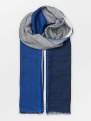 Becksöndergaard Szal "Kikko" w kolorze granatowo-szarym - 200 x 100 cm rozmiar: onesize. Niebieskie szaliki i kominy damskie Becksöndergaard, bez wzorów, z bawełny. Za 104.39 zł.