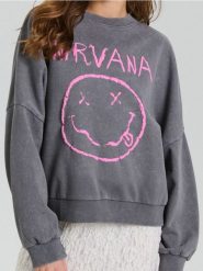 Bluza z nadrukiem Nirvana - szary. Szare bluzy bez kaptura damskie Sinsay, l. Za 69.99 zł.