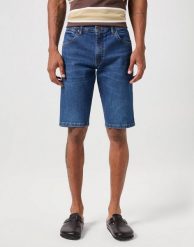 WRANGLER COLTON MĘSKIE SZORTY JEANSOWE SHORTS HARVEY 112350824 W16C017973. Szorty męskie Wrangler, z jeansu, bez kołnierzyka. Za 159.99 zł.
