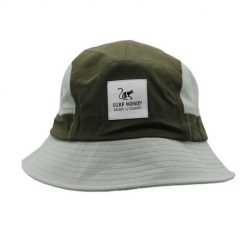 Czapka z daszkiem – wodoodporna / dla dorosłych /uniwersalny (oliwkowa zieleń). Zielone czapki męskie SURF MONKEY, bez wzorów, z materiału. Za 179.95 zł.