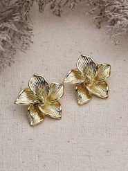 Lucky Bees Kolczyki-wkrętki rozmiar: onesize. Kolczyki damskie Lucky Bees, metalowe. Za 48.62 zł.