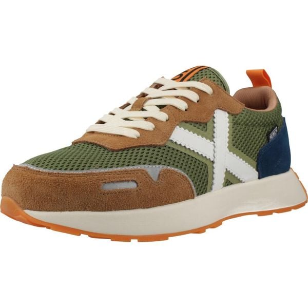 Buty MUNICH XEMINE 96 Zielony. Zielone buty trekkingowe męskie munich, ze skóry, bez zapięcia, trekkingowe. Za 511.99 zł.