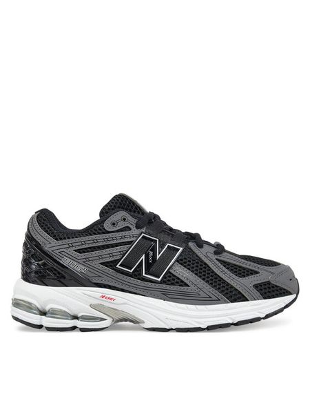 New Balance Sneakersy GC1906CJ Czarny. Czarne buty sportowe dziewczęce New Balance, bez wzorów, z materiału, bez zapięcia. Za 329.99 zł.