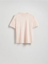 Bawełniany t-shirt boxy - pastelowy róż. Czerwone t-shirty męskie Reserved, l, bez wzorów, z bawełny, bez kołnierzyka. W wyprzedaży za 45.99 zł.