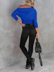 LA Angels Koszulka w kolorze niebieskim rozmiar: M. Niebieskie bluzki damskie LA Angels, m, bez wzorów, bez kołnierzyka, bez ramiączek. Za 113.36 zł.