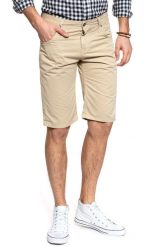 SPODENKI MUSTANG Chicago Short Humus 1006815 3266. Szorty męskie Mustang, z materiału, bez kołnierzyka. Za 169.99 zł.