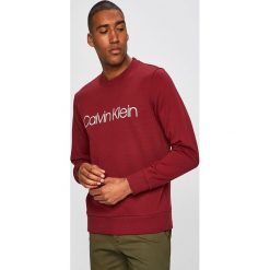 Calvin Klein - Bluza. Białe bluzy bez kaptura męskie CALVIN KLEIN, l, z bawełny. W wyprzedaży za 279.90 zł.