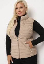 Beżowa Pikowana Kamizelka o Klasycznym Kroju ze Stójką i Zasuwanymi Kieszeniami Celoriah. Brązowe kamizelki damskie Born2be, plus size, z jeansu. Za 74.99 zł.