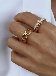 Les Favorites Pozłacany pierścionek z cyrkoniami rozmiar: 54. Żółte pierścionki damskie Les Favorites, z cyrkonią, pozłacane. Za 260.99 zł.