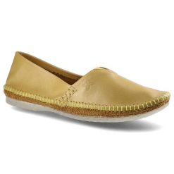 Baleriny damskie Maciejka, naturalna skóra licowa z wyeksponowanymi przeszyciami i wytłoczonym logo, żółte, 01930-07-00-0. Żółte baleriny damskie Maciejka, bez wzorów, ze skóry, bez obcasa. Za 229.00 zł.