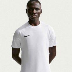 Koszulka sportowa męska Nike Park Viii Dri-Fit. Białe t-shirty sportowe męskie Nike, m, z dzianiny, bez ramiączek, na fitness i siłownię, dri-fit (nike). Za 53.99 zł.