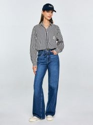 BIG STAR Koszula "Tina" w kolorze granatowym rozmiar: M. Niebieskie koszule damskie Big Star, m, bez wzorów, z bawełny, retro, bez kołnierzyka, bez ramiączek. Za 124.99 zł.