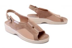ADANEX ASK84NVNO ASTRA 26189 beżowy, sandały damskie. Brązowe sandały damskie Adanex, bez wzorów, bez obcasa. Za 146.90 zł.