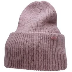 Czapka damska 4F. Czerwone czapki zimowe damskie 4f, z materiału. Za 41.99 zł.