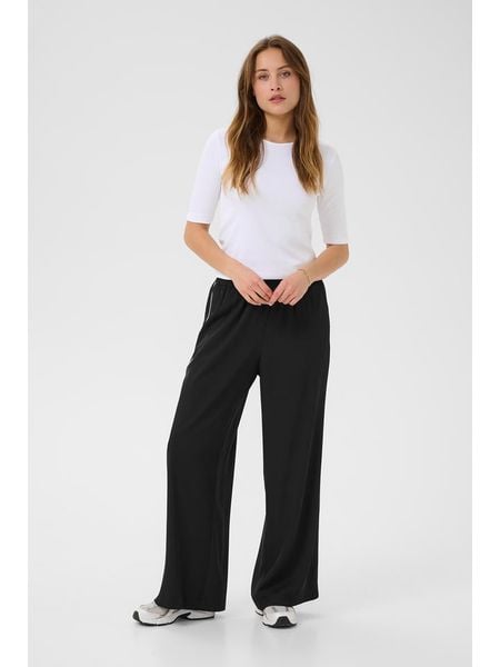 Kaffe Spodnie w kolorze czarnym rozmiar: 36. Czarne spodnie materiałowe damskie Kaffe, bez wzorów, z materiału. Za 136.45 zł.