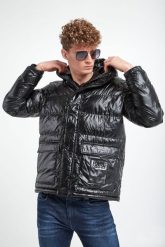 Kurtka męska pikowana KARL LAGERFELD. Kurtki męskie Karl Lagerfeld, m, bez wzorów, bez kaptura. Za 999.00 zł.